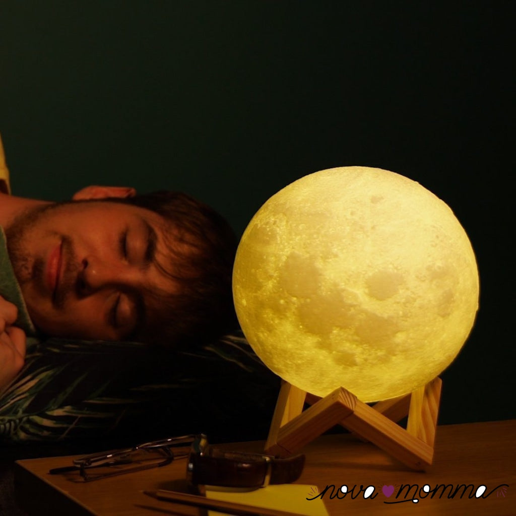 Mood-Setting Moon Lamp